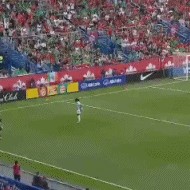 半场：加拿大1-0爱尔兰，奥布赖恩自摆乌龙