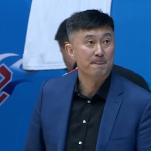 霸气！杜锋回怼记者：我没有遗憾，很多球队没有冠军，我们有11个|北京队|广东队|广东男篮|北京首钢|比赛_新浪体育_新浪新闻