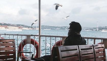 必一运动官方网站-王钰栋戴帽！U22国足10-0领先